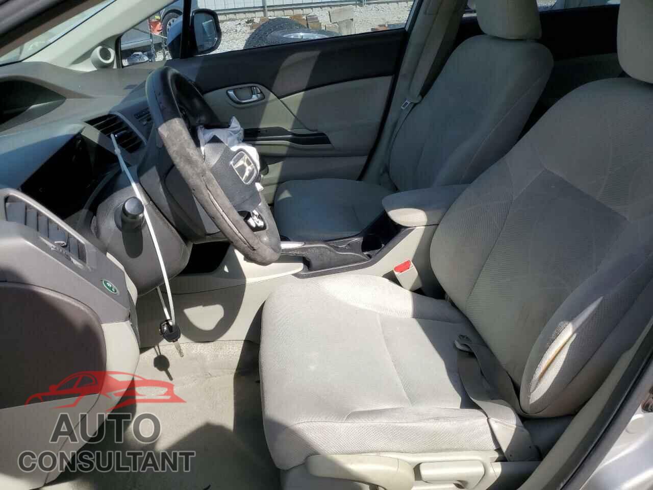 HONDA CIVIC 2012 - 2HGFB2F87CH319880