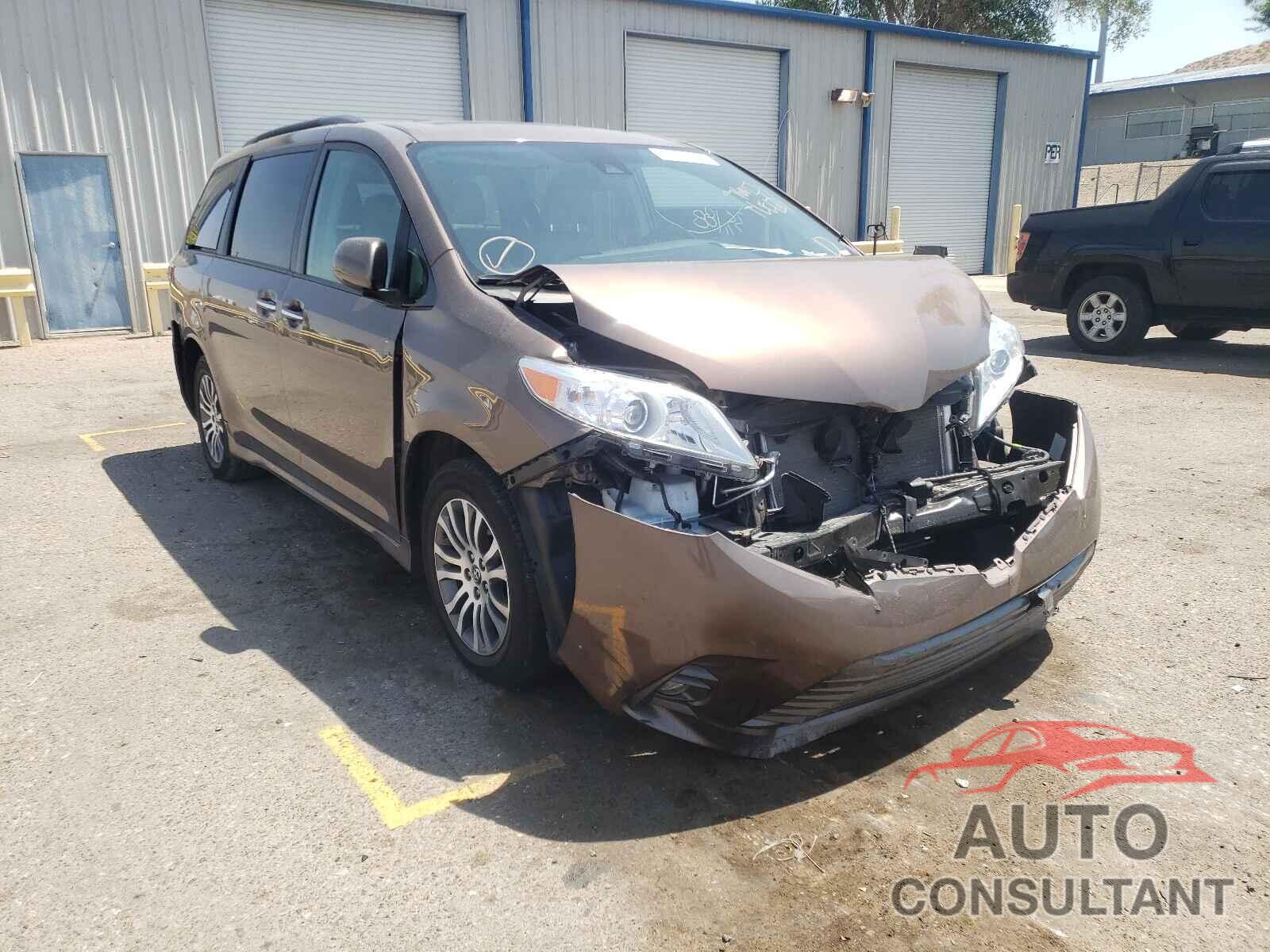 TOYOTA SIENNA 2019 - 5TDYZ3DC9KS994808