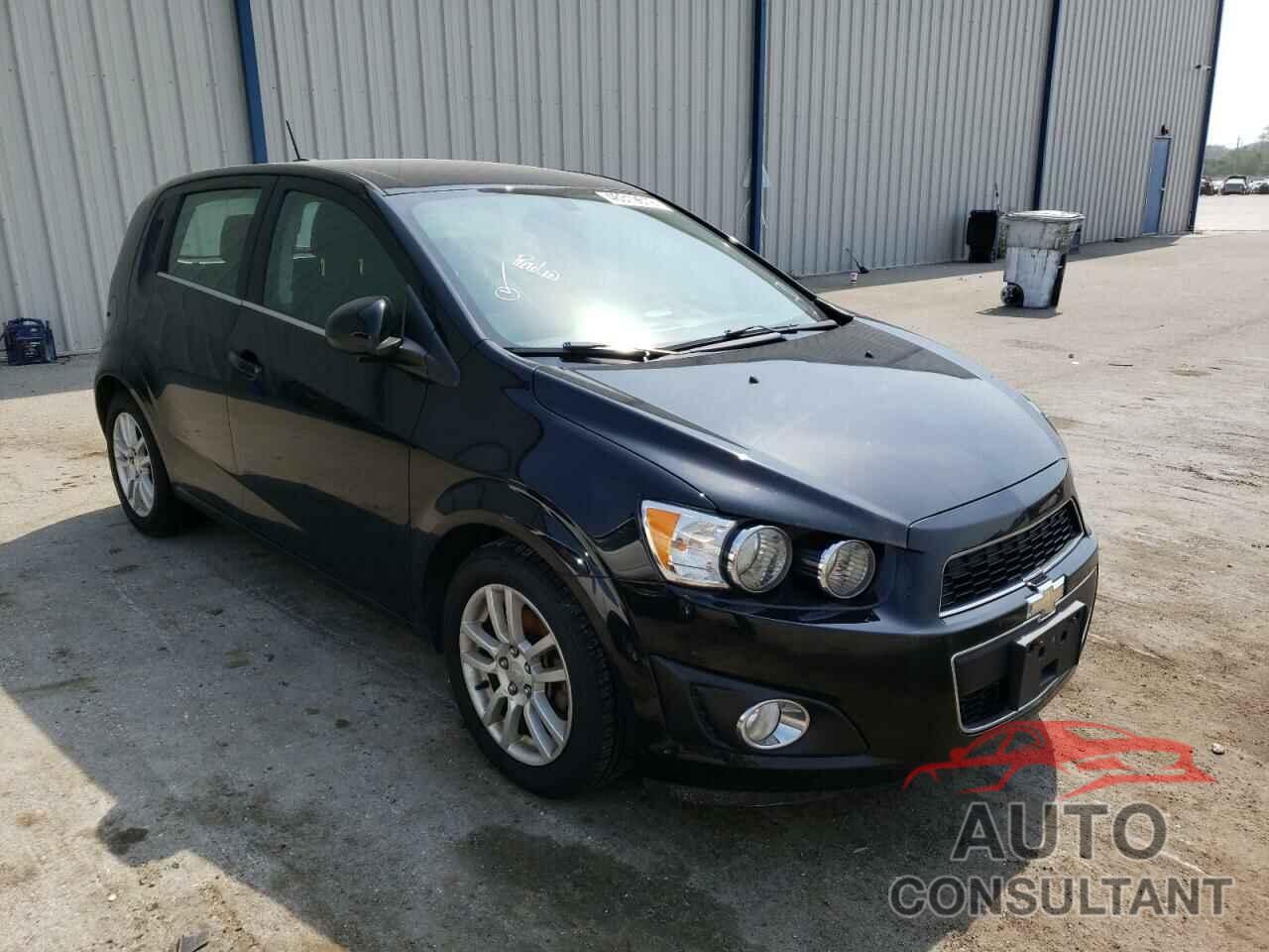 CHEVROLET SONIC 2016 - 1G1JD6SB6G4114123