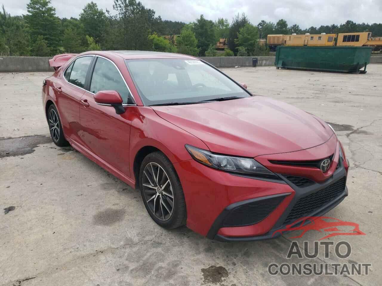 TOYOTA CAMRY 2021 - 4T1T11AK4MU494566