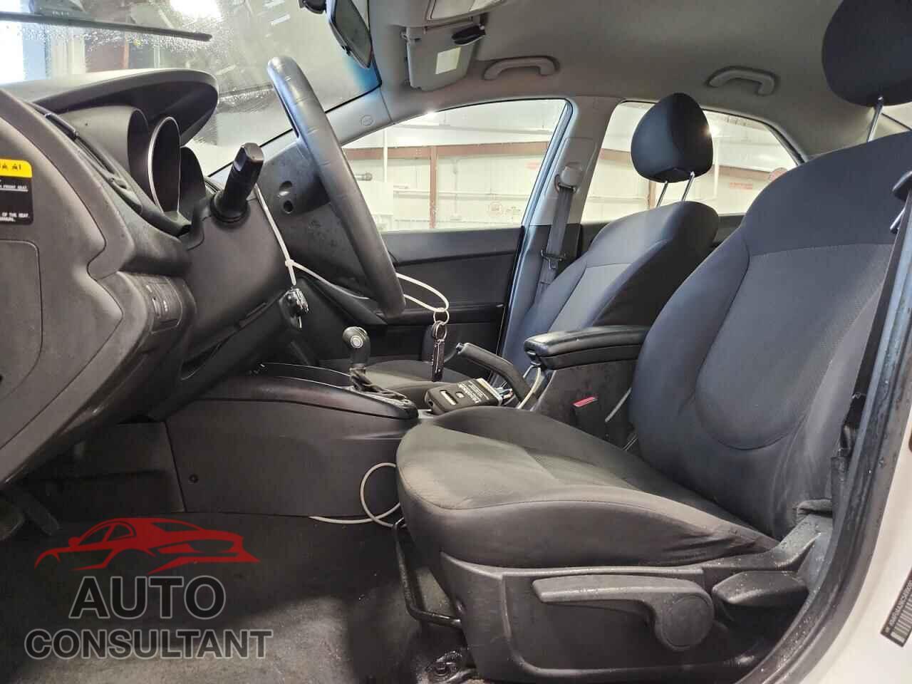 KIA FORTE 2012 - KNAFU4A26C5499090