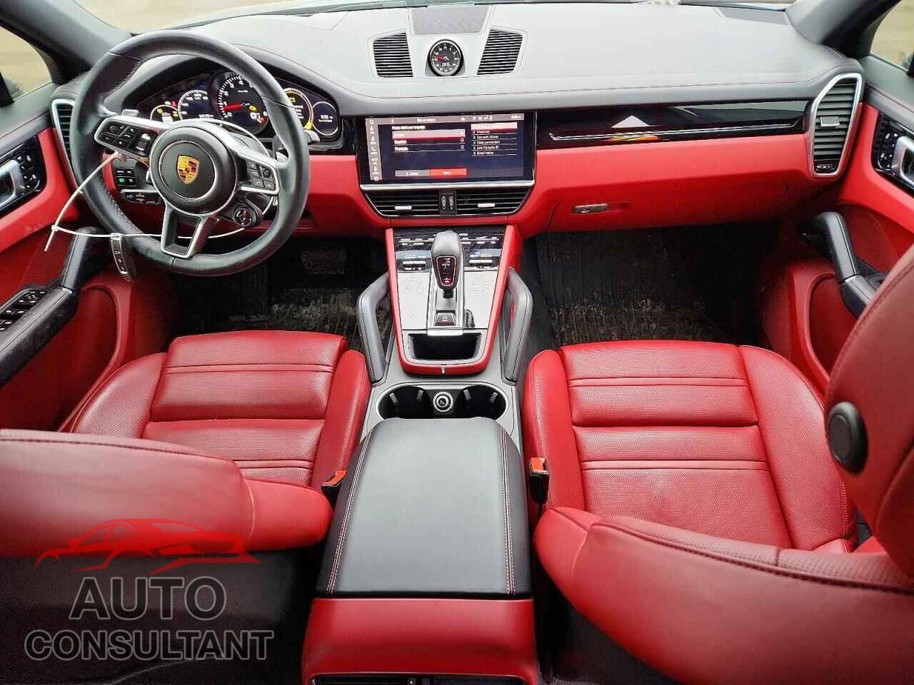 PORSCHE CAYENNE 2020 - WP1BA2AY7LDA48113