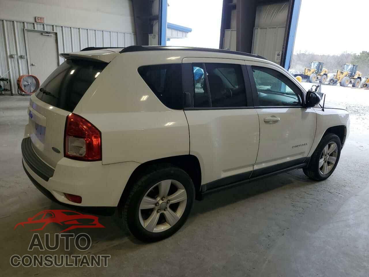 JEEP COMPASS 2011 - 1J4NF1FB2BD207059