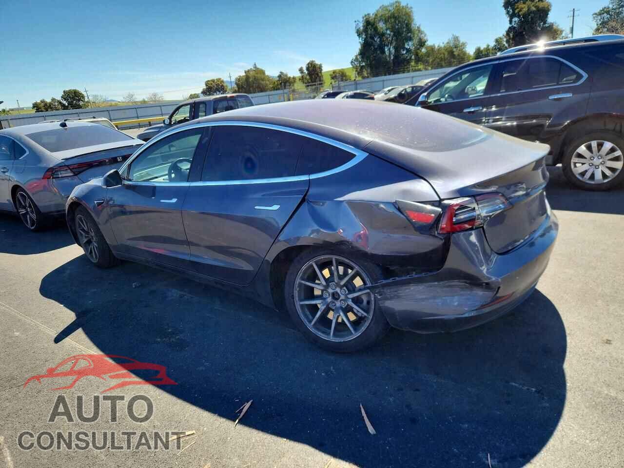 TESLA MODEL 3 2018 - 5YJ3E1EB0JF128658