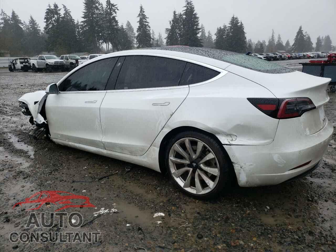 TESLA MODEL 3 2018 - 5YJ3E1EB8JF101174