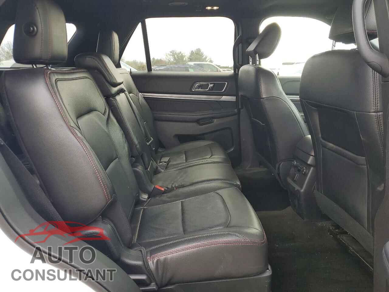 FORD EXPLORER 2018 - 1FM5K8GT0JGB02658