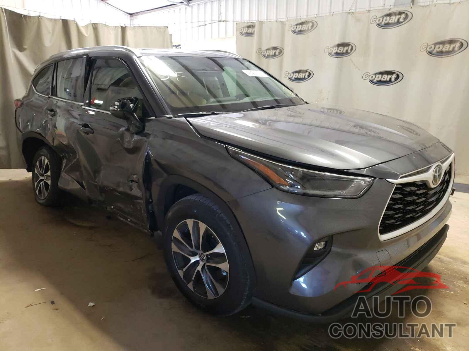 TOYOTA HIGHLANDER 2021 - 5TDGZRAHXMS054809