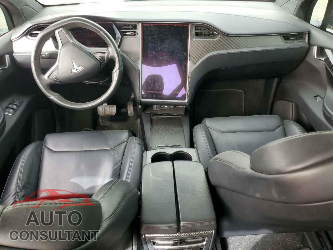 TESLA MODEL X 2018 - 5YJXCBE23JF109423