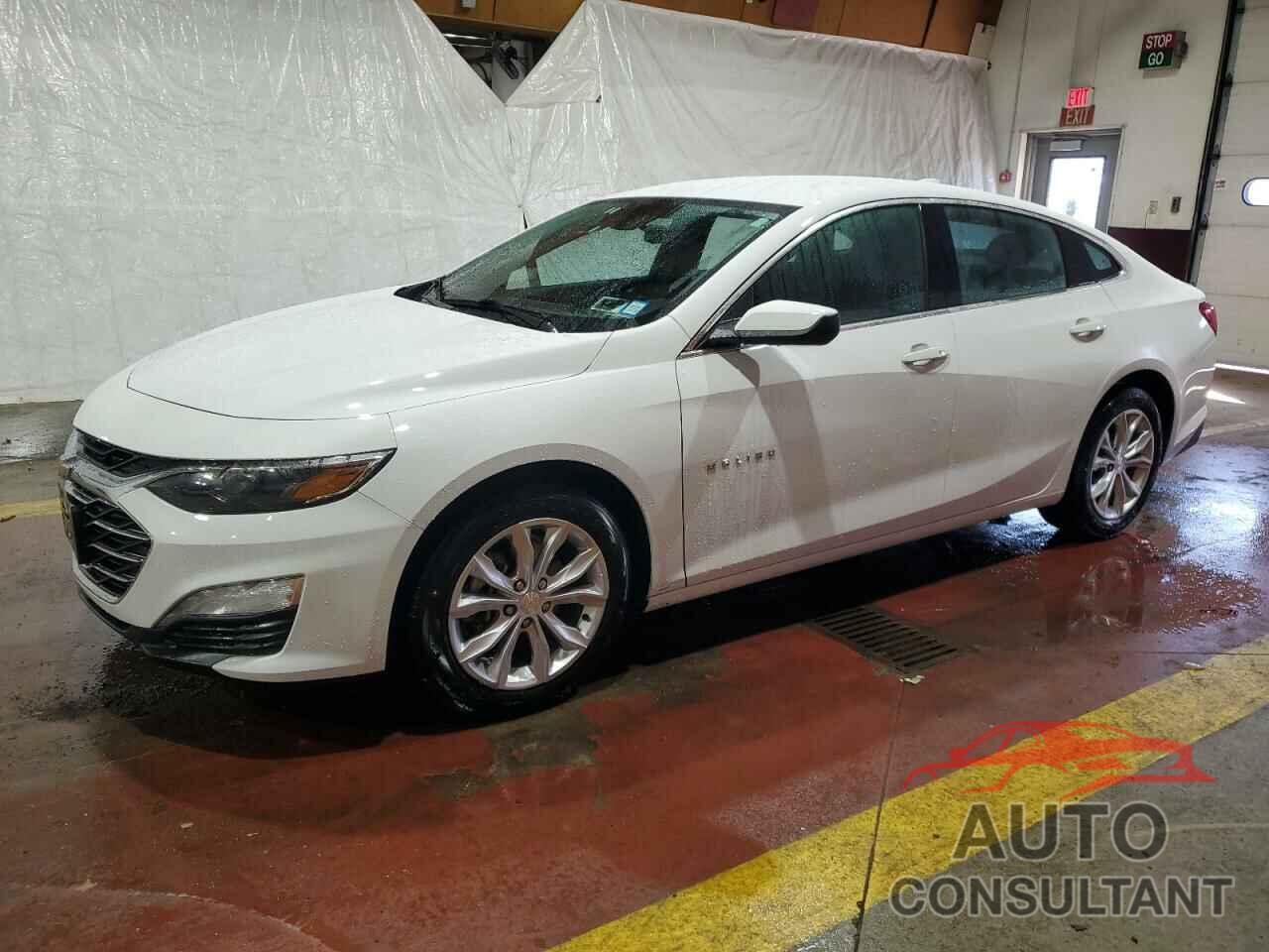 CHEVROLET MALIBU 2023 - 1G1ZD5ST9PF210533