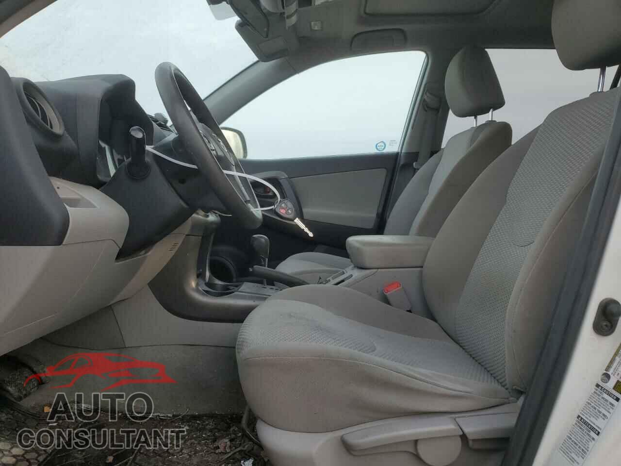 TOYOTA RAV4 2012 - 2T3BF4DV5CW201350
