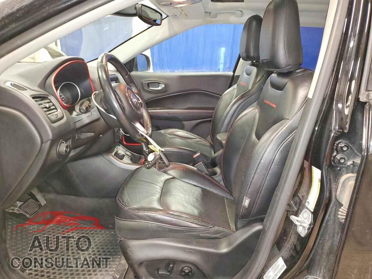 JEEP COMPASS 2017 - 3C4NJDDBXHT674368