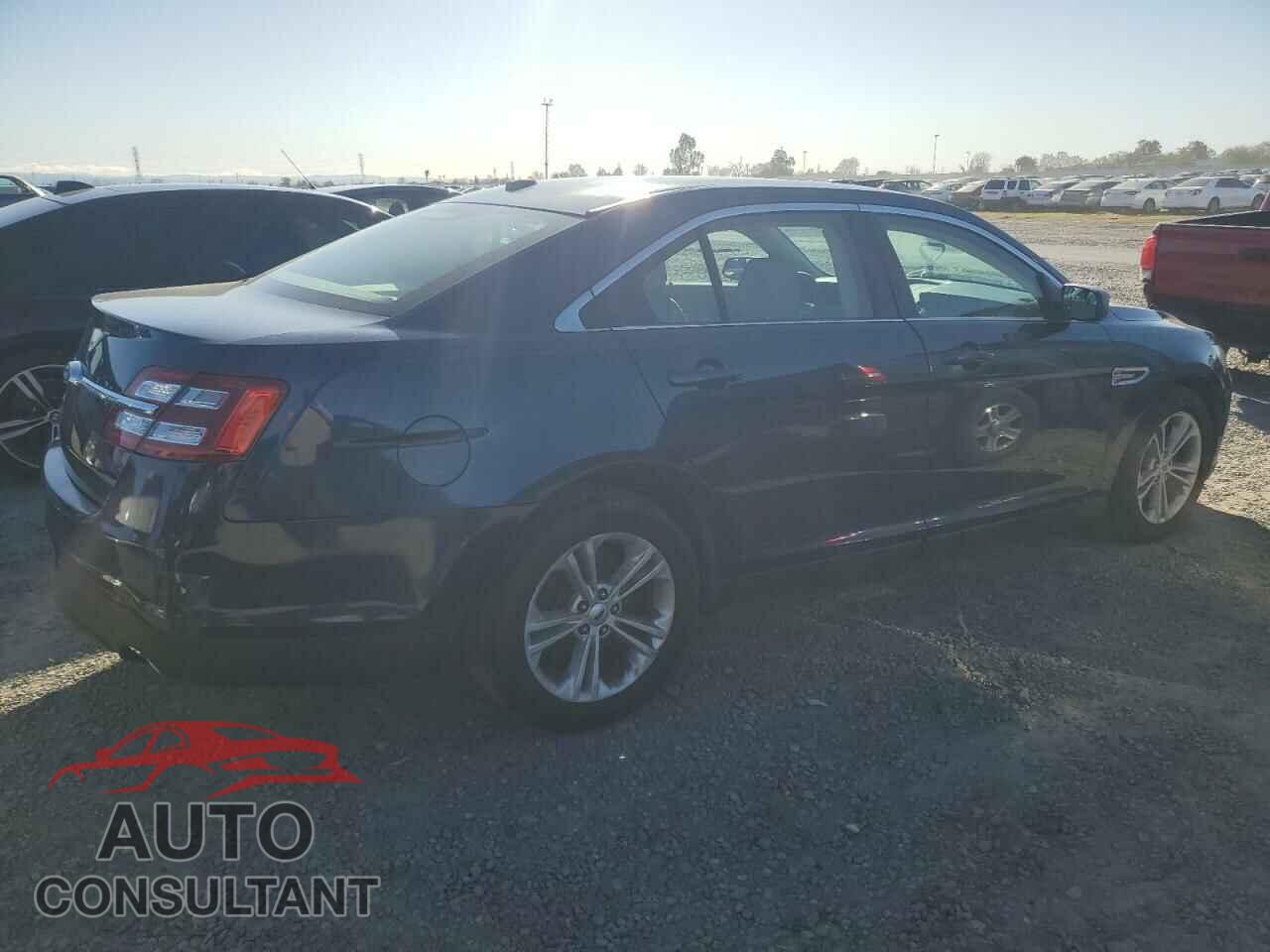 FORD TAURUS 2016 - 1FAHP2D8XGG126576
