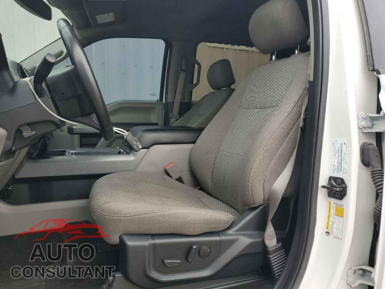FORD F-150 2019 - 1FTEW1E53KFD40872