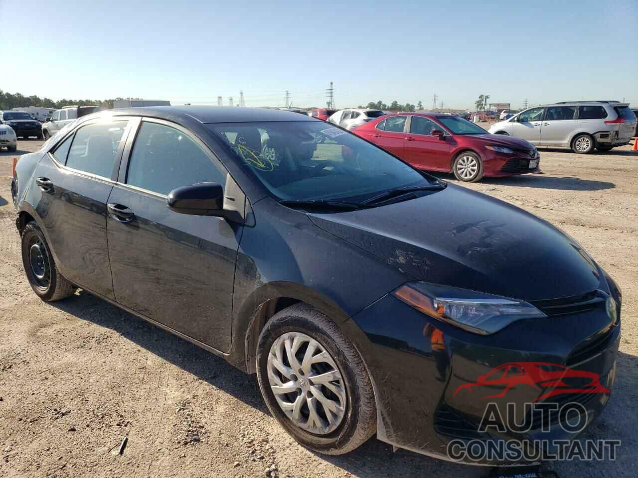 TOYOTA COROLLA 2018 - 5YFBURHE9JP747363