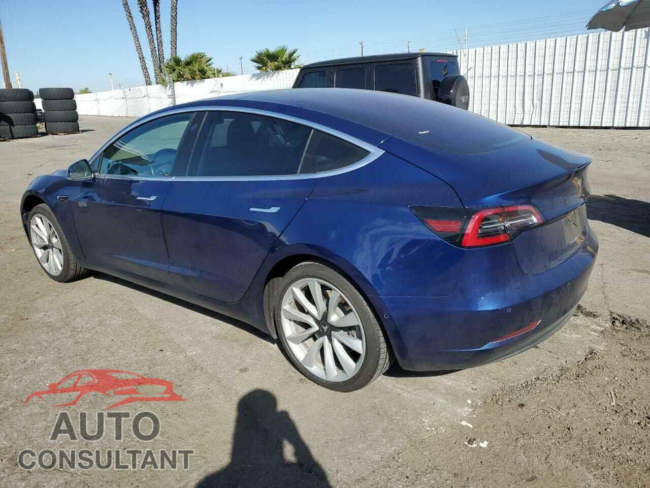 TESLA MODEL 3 2018 - 5YJ3E1EA5JF003713