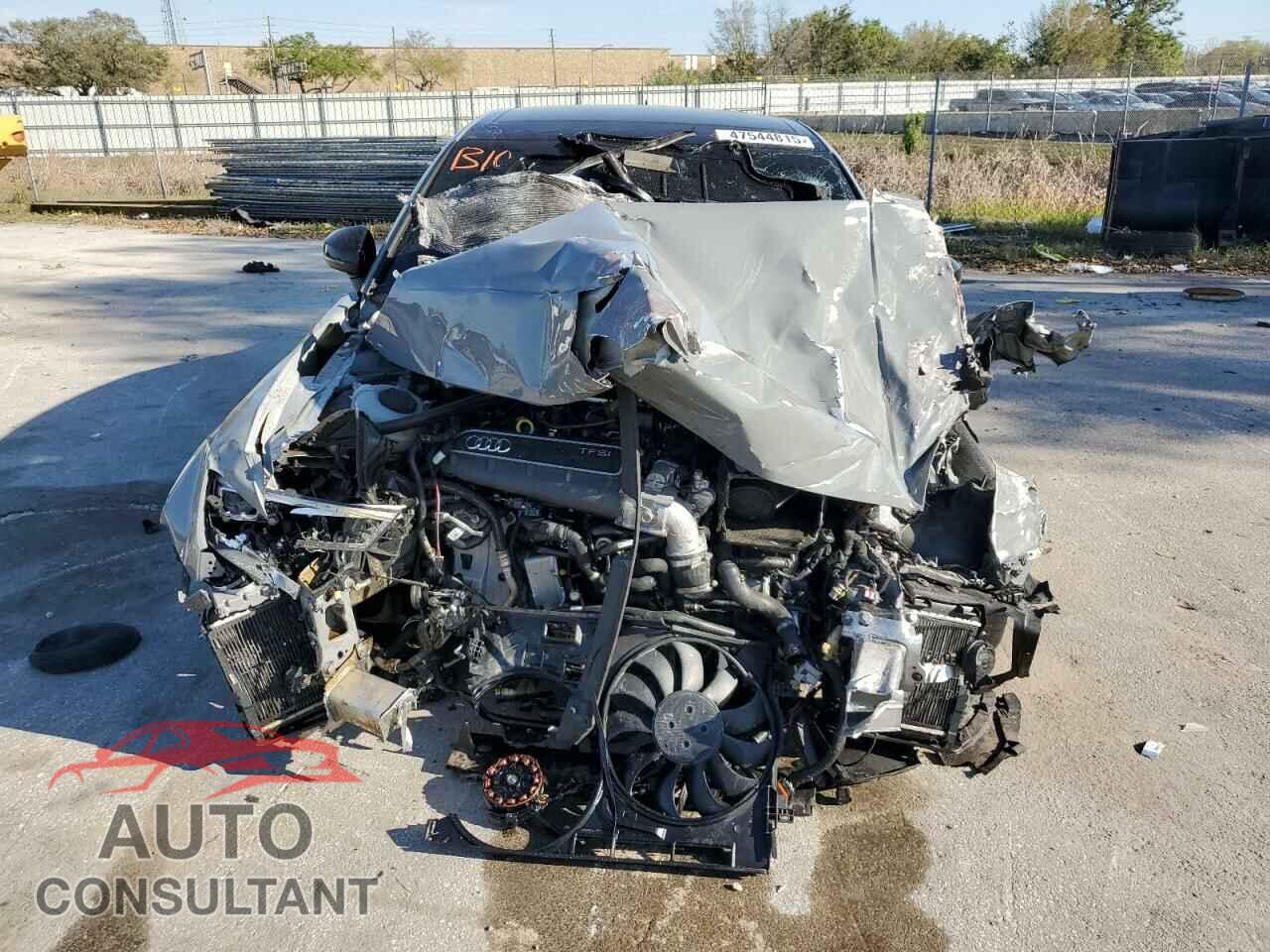 AUDI RS3 2019 - WUABWGFF2KA900796