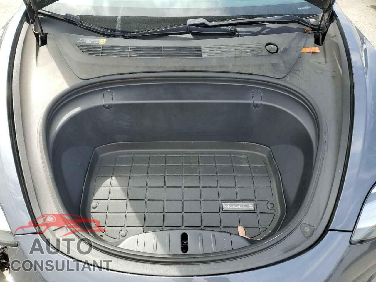 TESLA MODEL 3 2018 - 5YJ3E1EA3JF047080