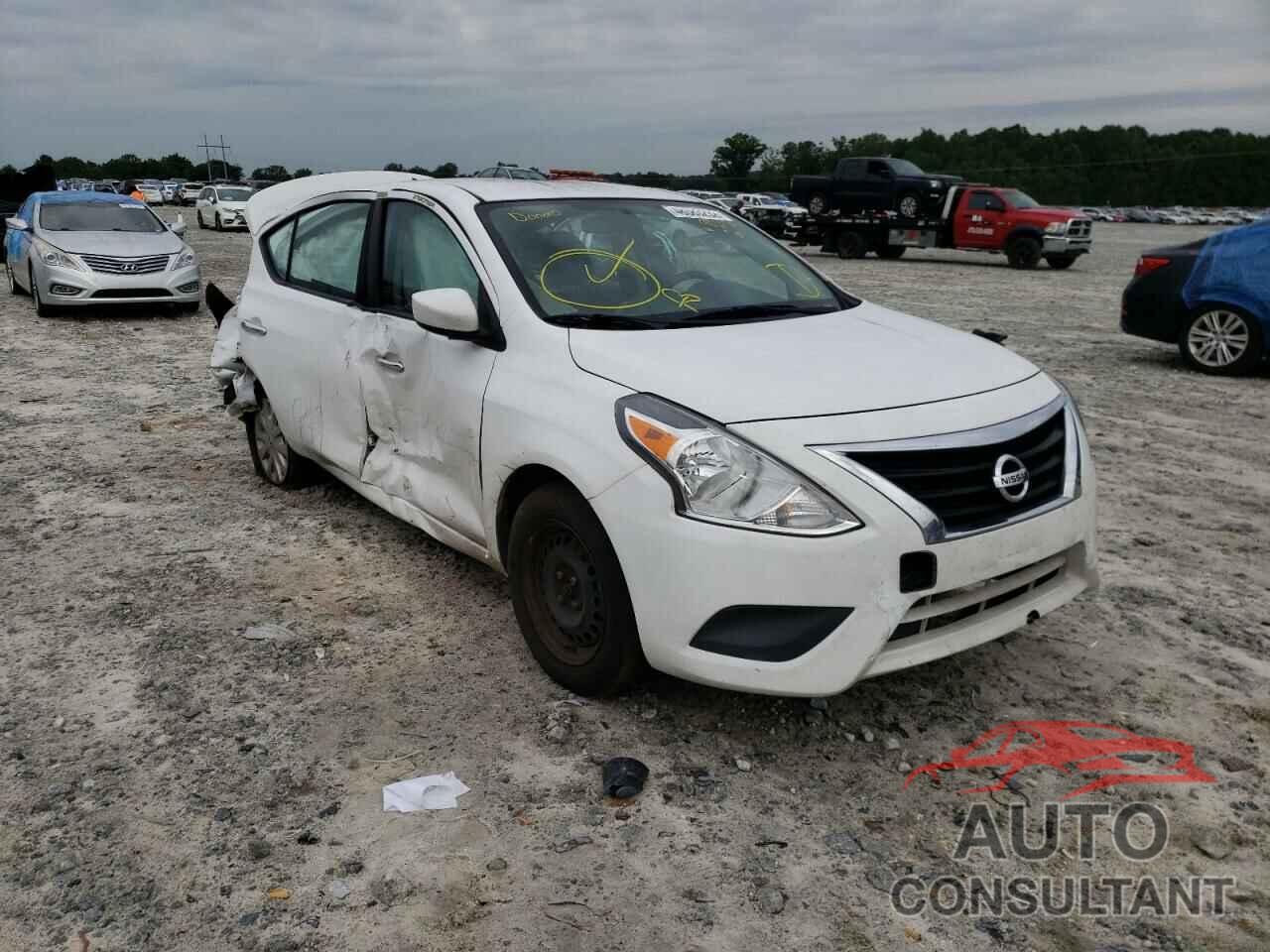 NISSAN VERSA 2017 - 3N1CN7AP1HL838932