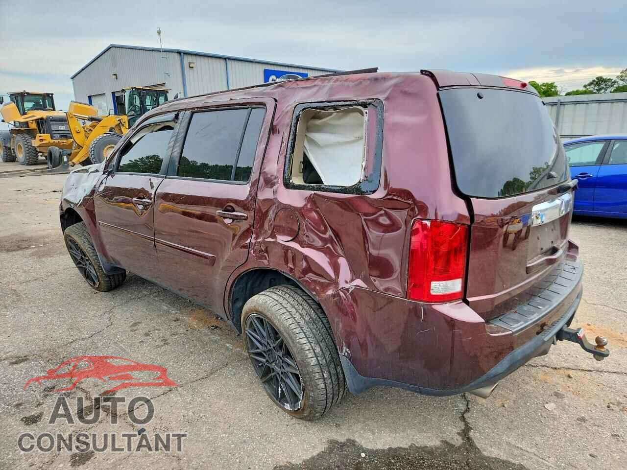 HONDA PILOT 2013 - 5FNYF3H46DB032954