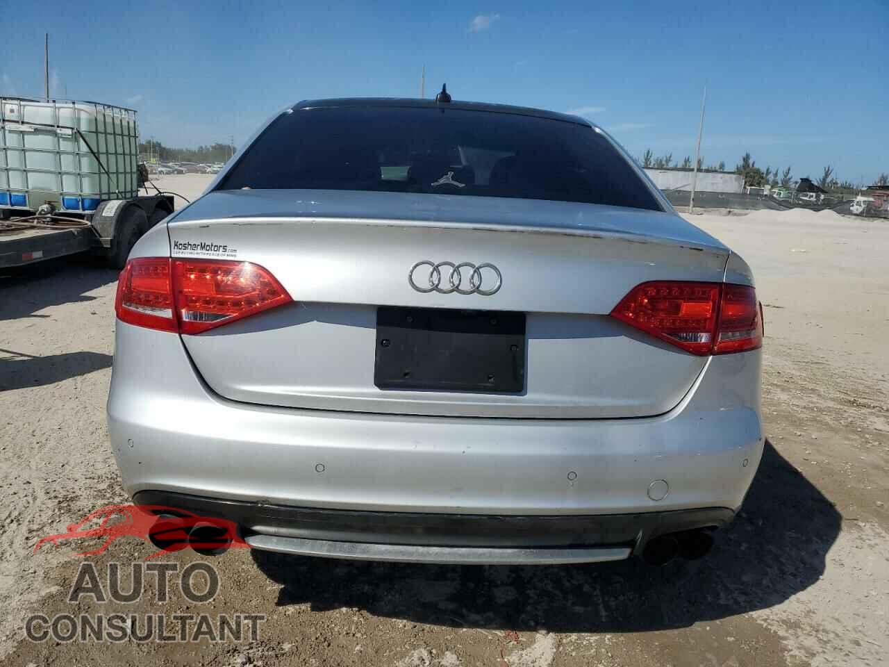 AUDI A4 2012 - WAUFFAFL8CN005189
