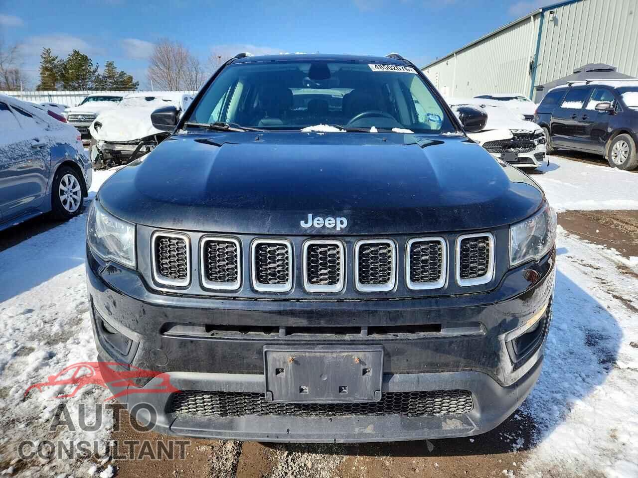 JEEP COMPASS 2017 - 3C4NJDBB4HT681075