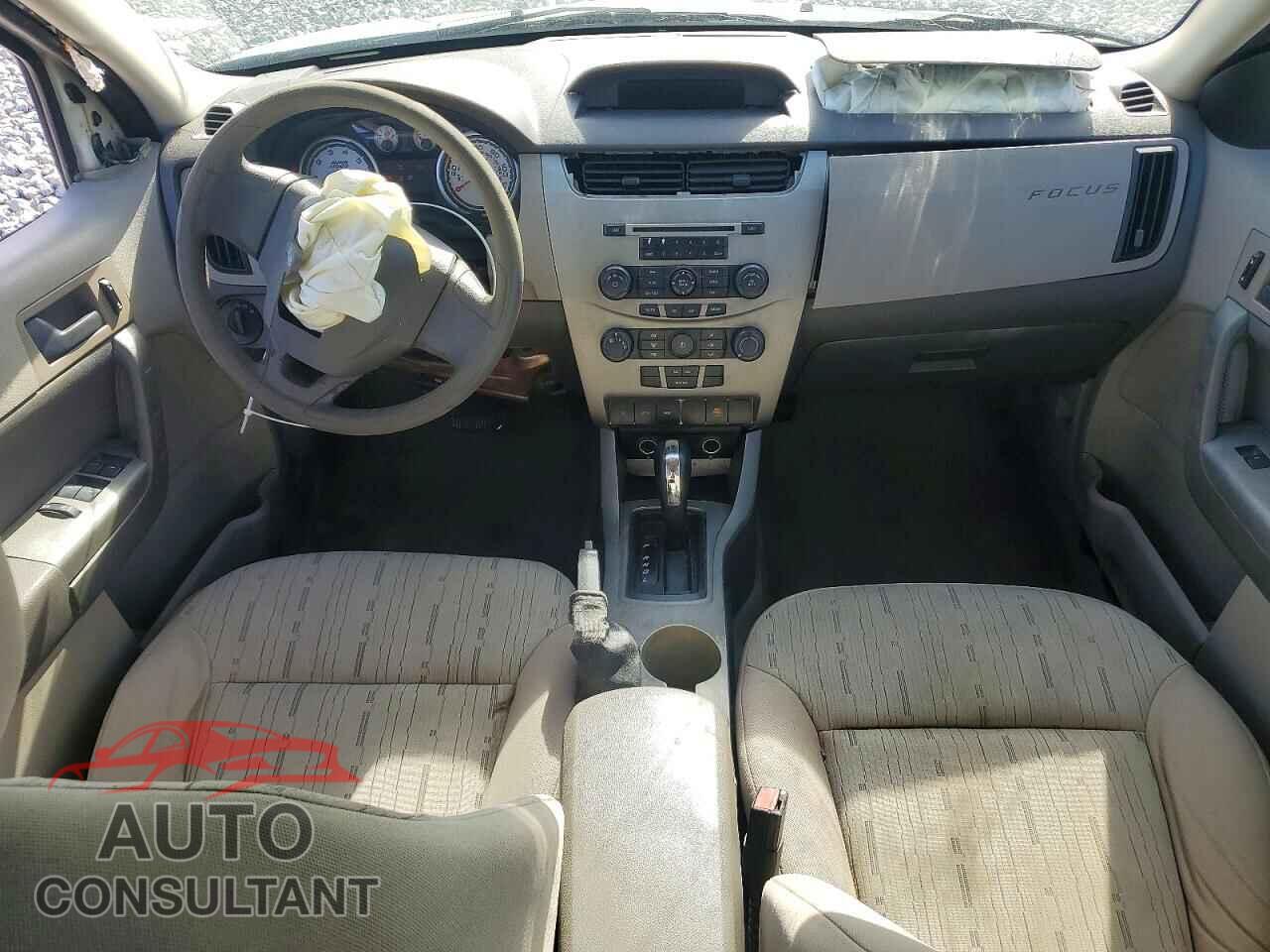 FORD FOCUS 2009 - 1FAHP35N19W110012