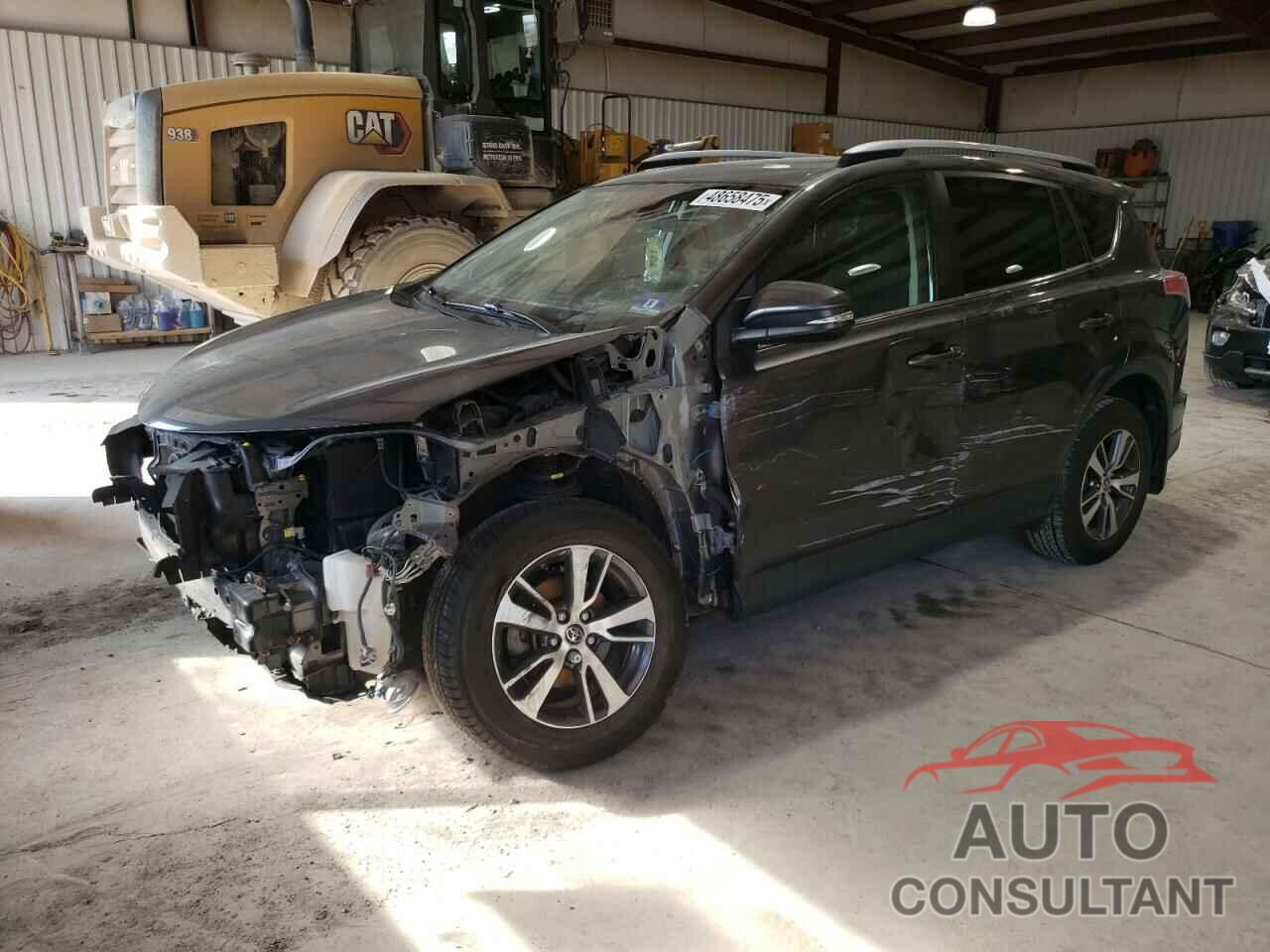 TOYOTA RAV4 2017 - JTMRFREV3HJ104924