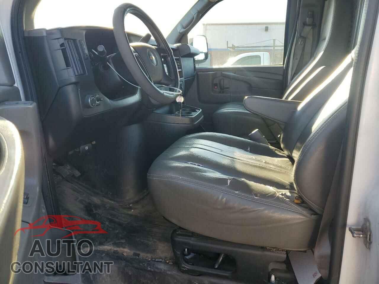CHEVROLET EXPRESS 2014 - 1GCWGFFA9E1144642