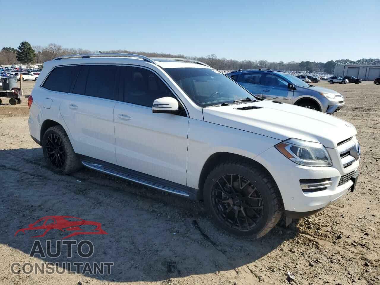 MERCEDES-BENZ GL-CLASS 2014 - 4JGDF7CEXEA438005