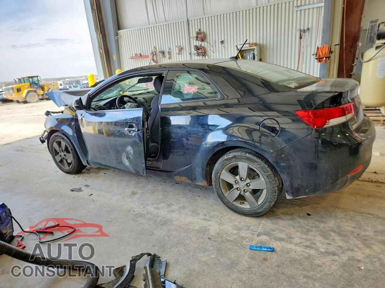 KIA FORTE 2011 - KNAFU6A20B5352757