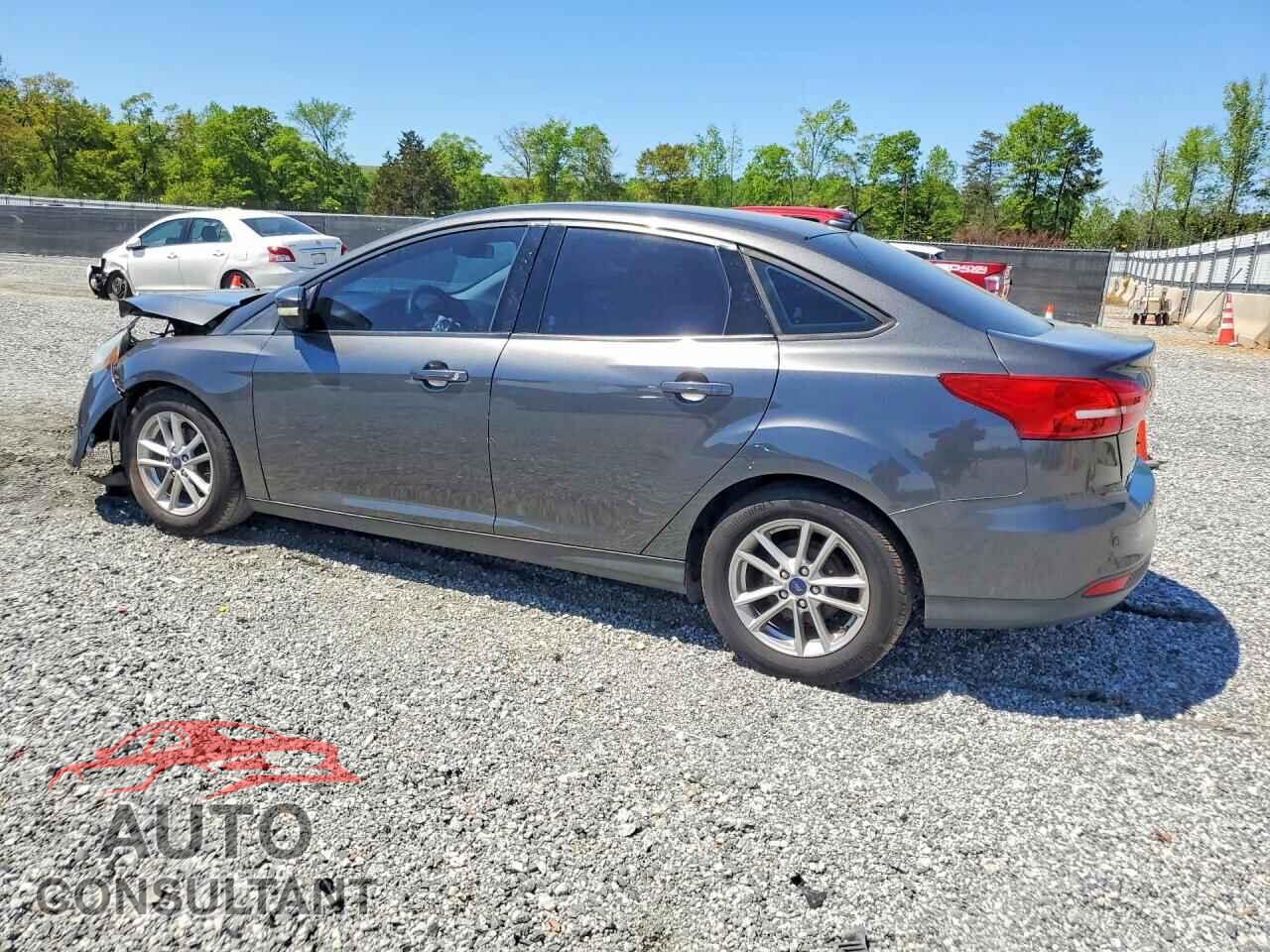 FORD FOCUS SE 2015 - 1FADP3F22FL365655