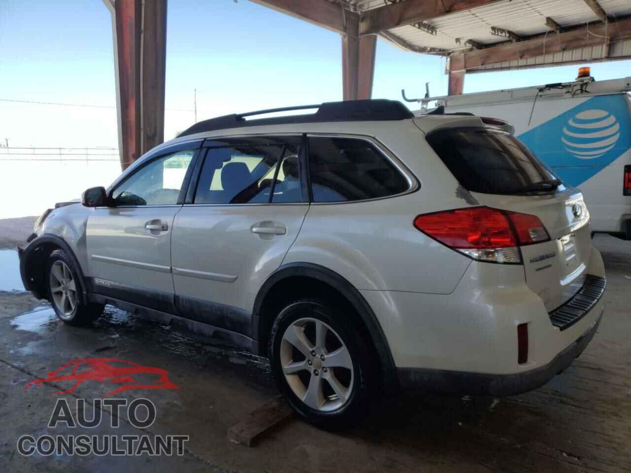 SUBARU OUTBACK 2014 - 4S4BRCDC4E3269155