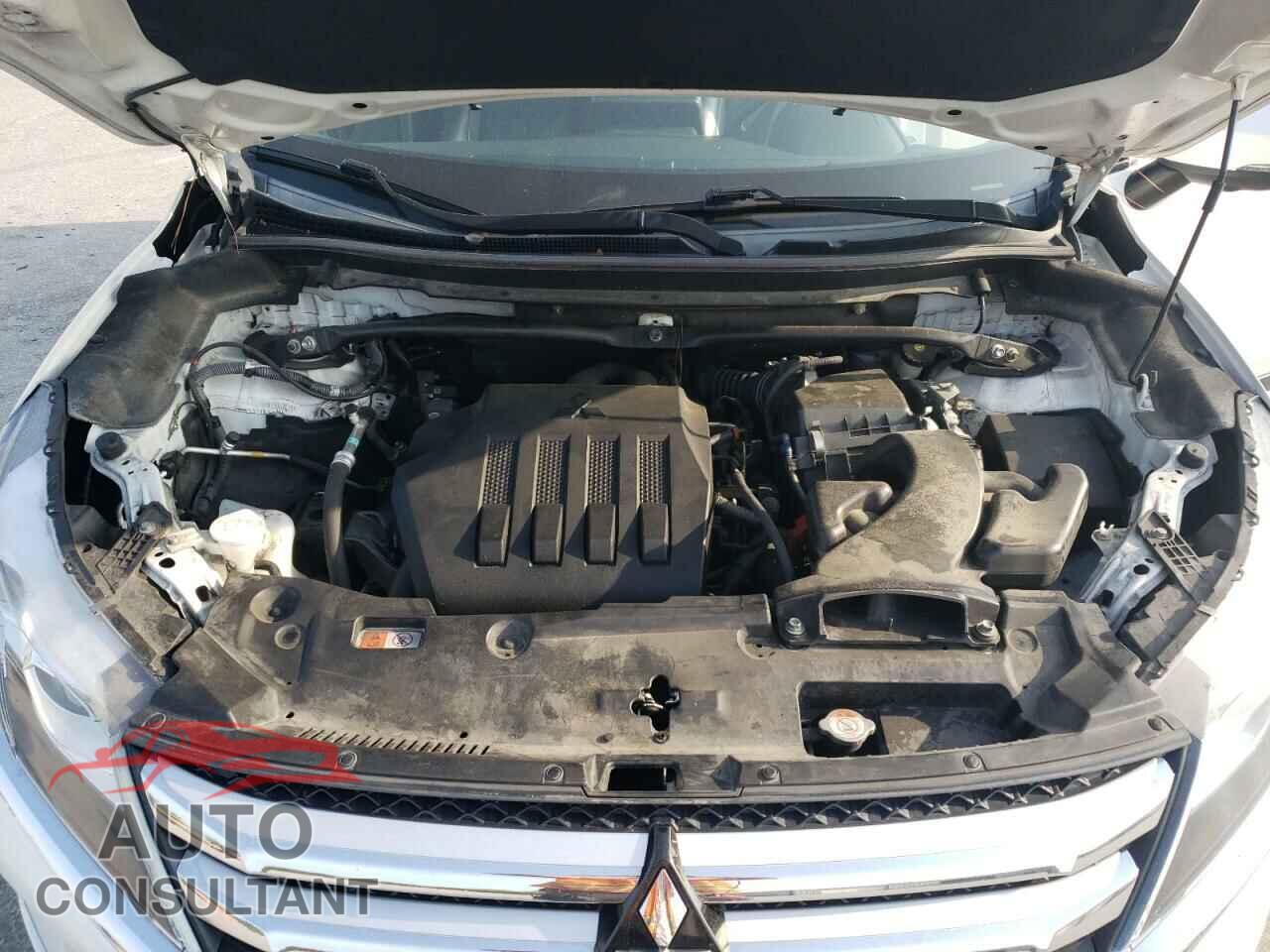 MITSUBISHI ECLIPSE 2019 - JA4AT5AA4KZ048710