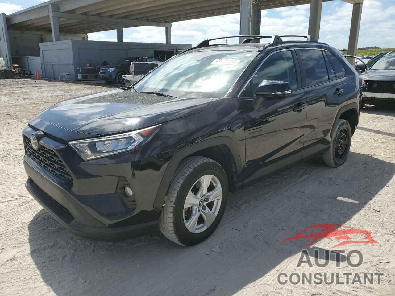 TOYOTA RAV4 2019 - 2T3W1RFV2KW051013