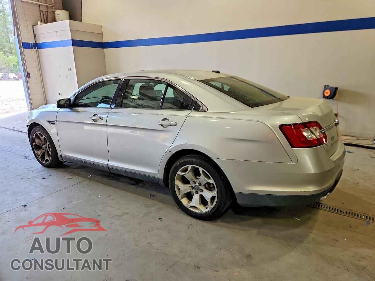 FORD TAURUS 2010 - 1FAHP2EWXAG154317