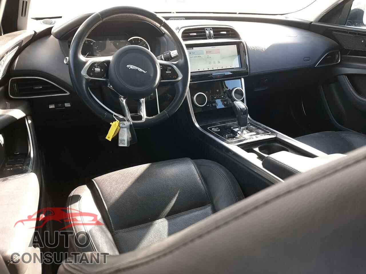 JAGUAR XE 2020 - SAJAE4FX3LCP60767