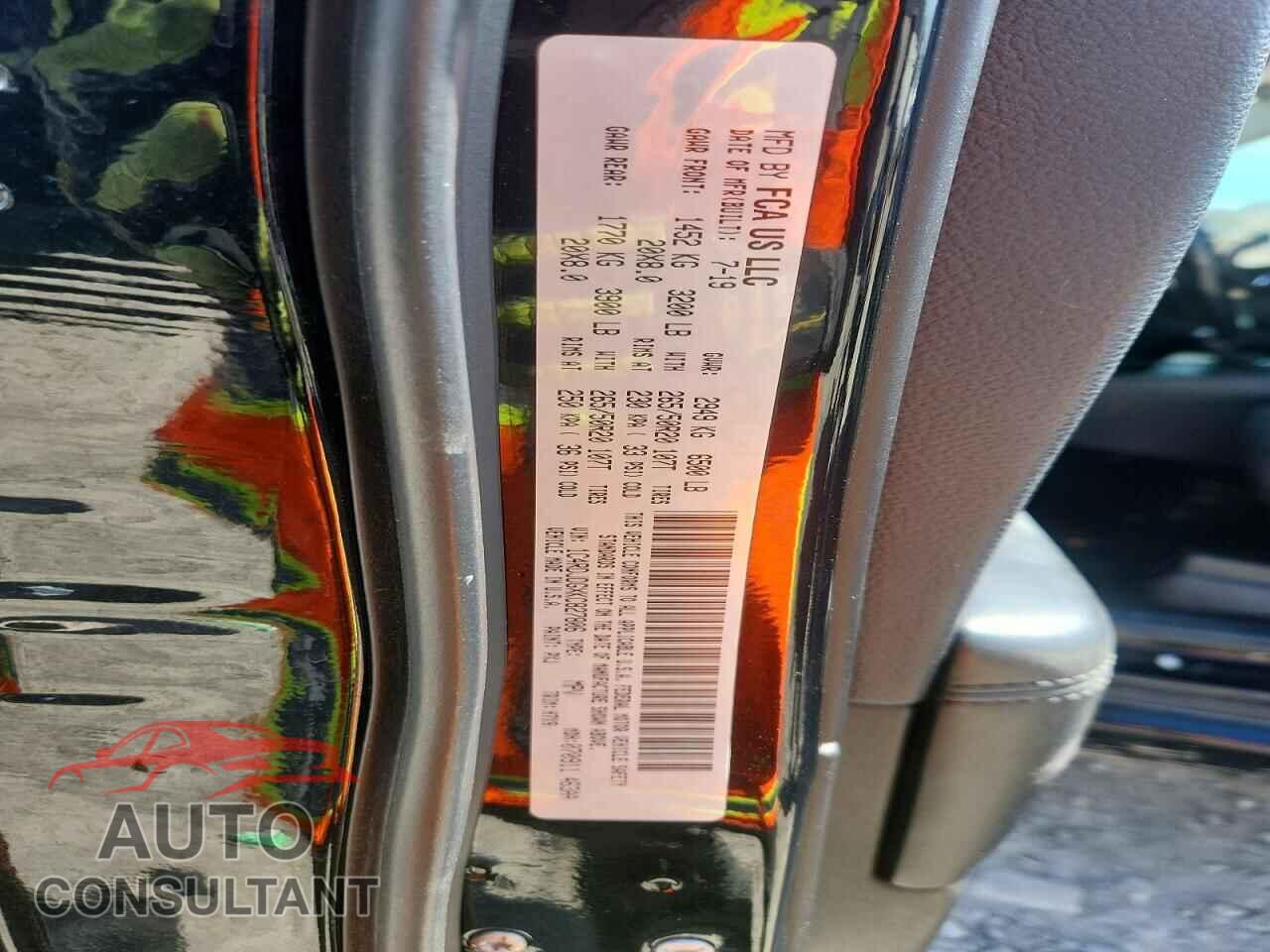 DODGE DURANGO 2019 - 1C4RDJDGXKC827806