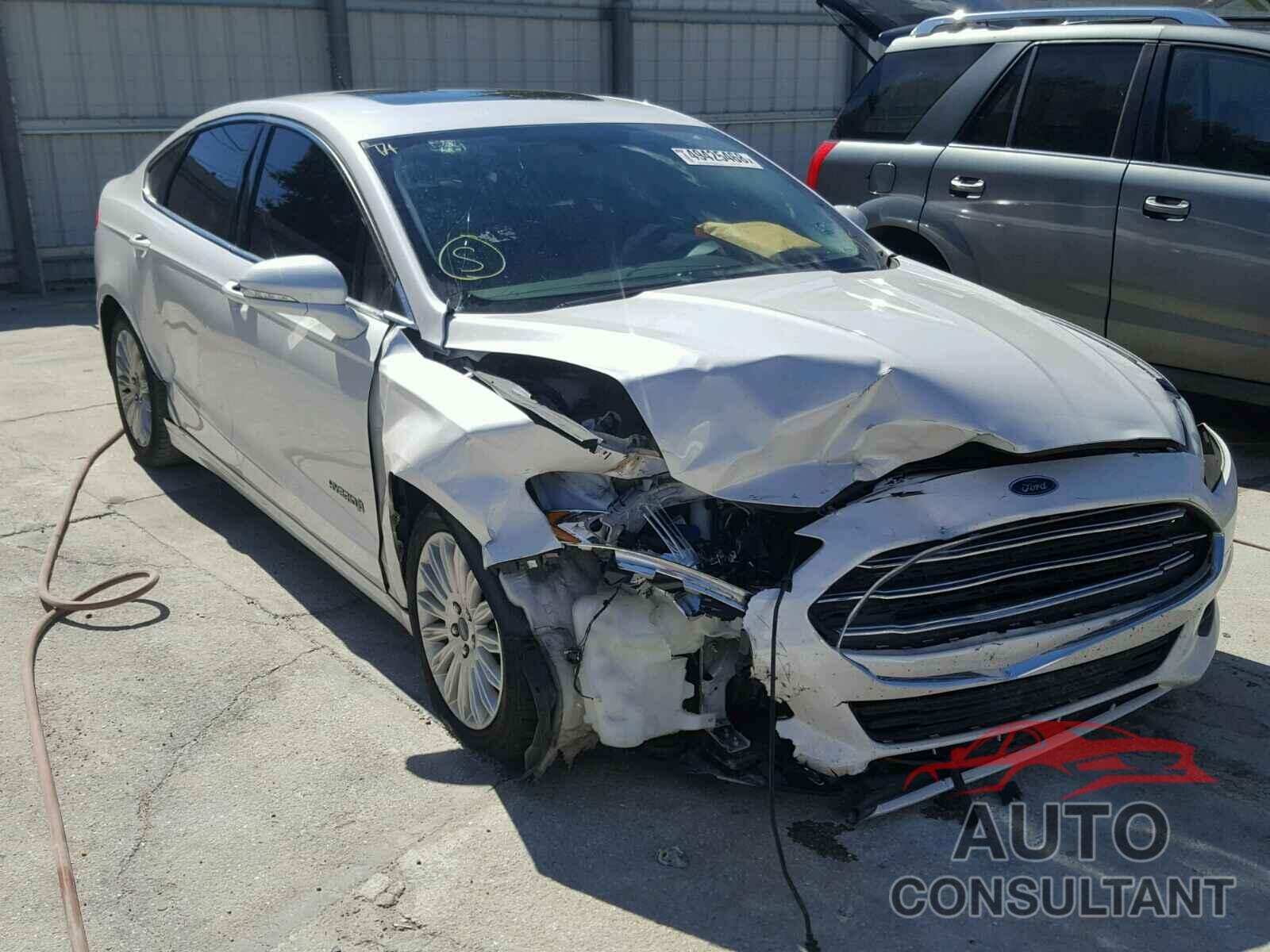 FORD FUSION 2015 - 3FA6P0LU3FR102217
