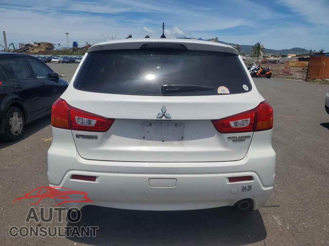 MITSUBISHI OUTLANDER 2011 - JA4AP4AUXBZ007734