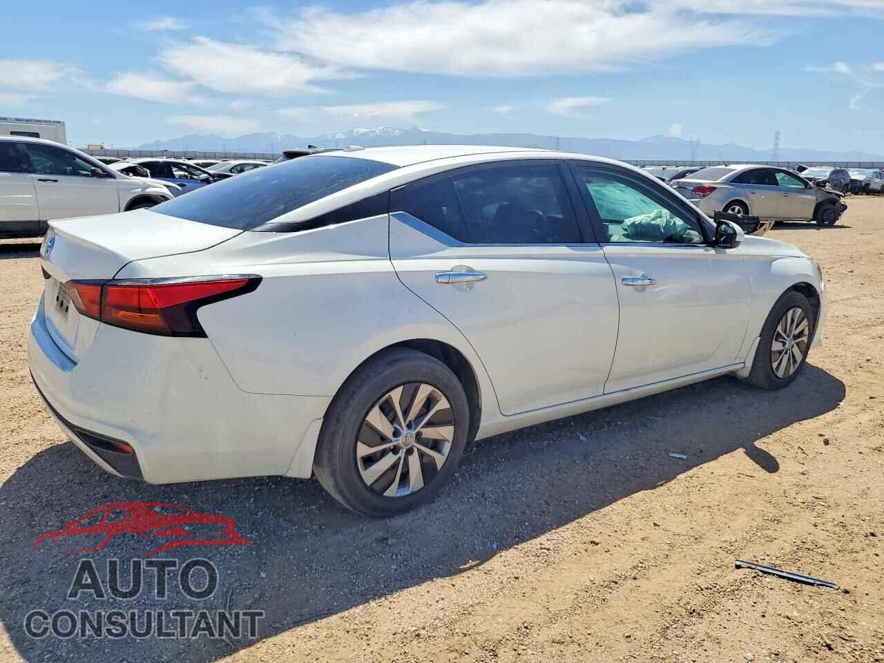 NISSAN ALTIMA 2019 - 1N4BL4BVXKC191675