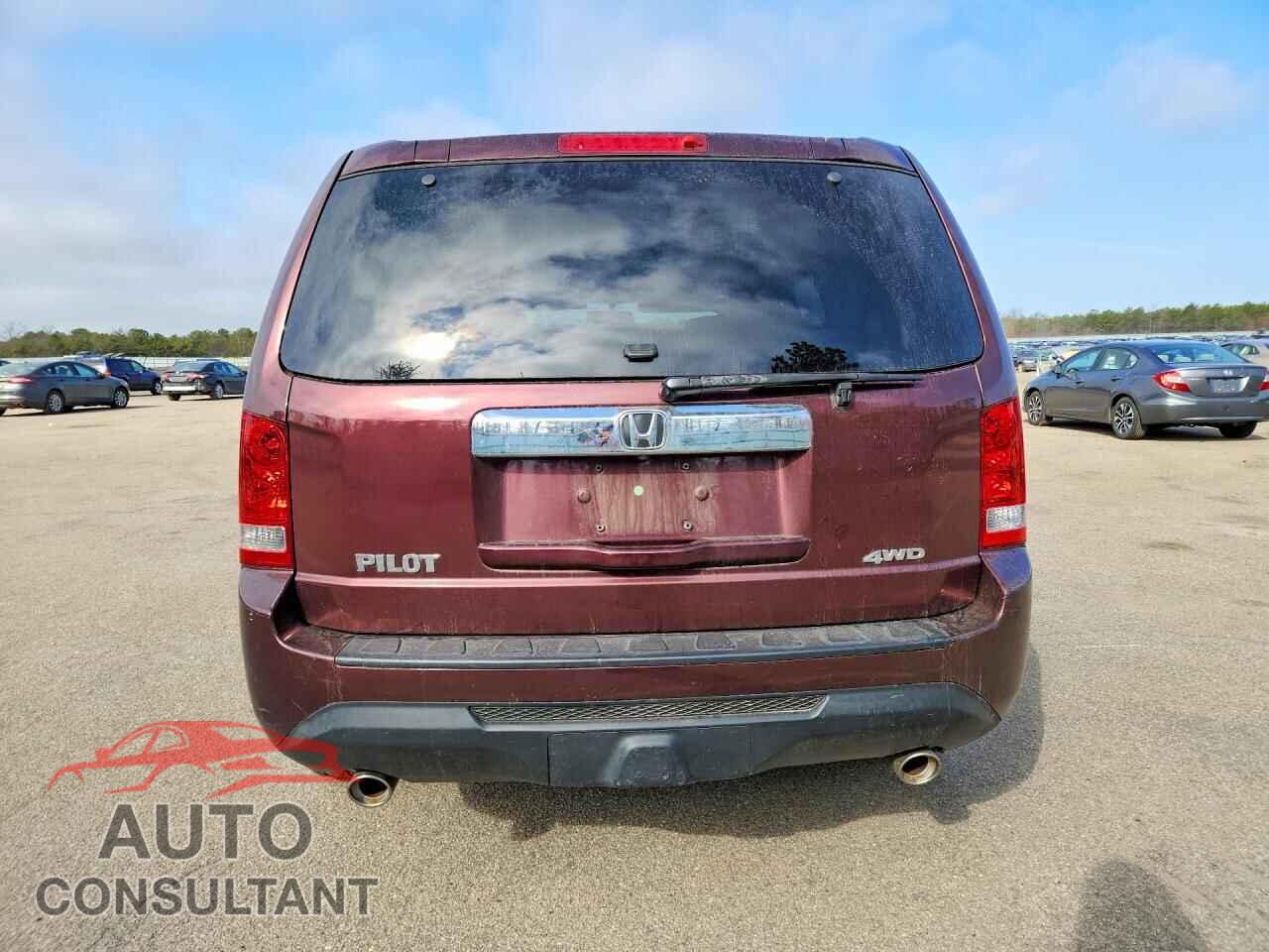 HONDA PILOT 2013 - 5FNYF4H57DB029107
