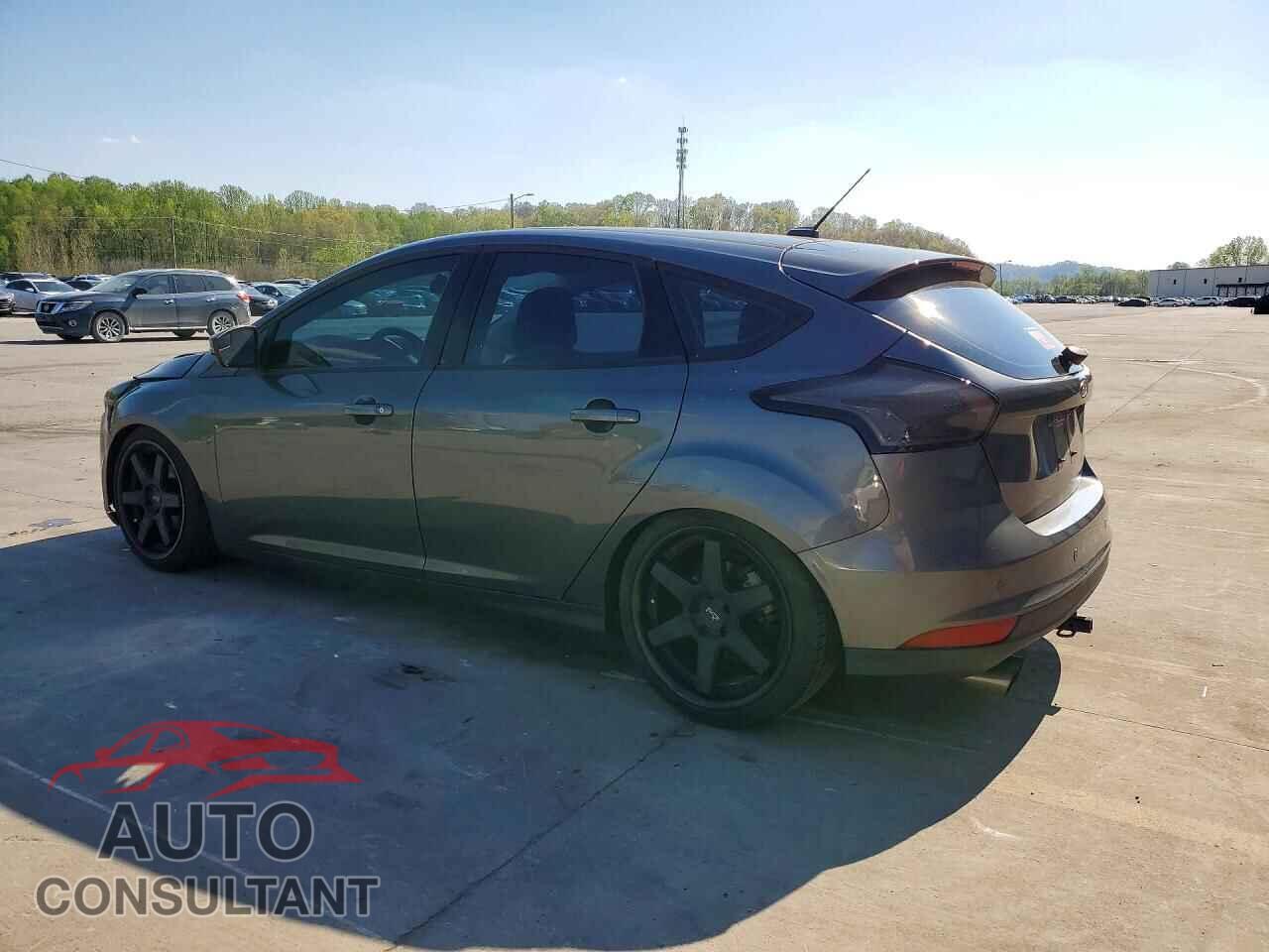 FORD FOCUS 2016 - 1FADP3K20GL389458