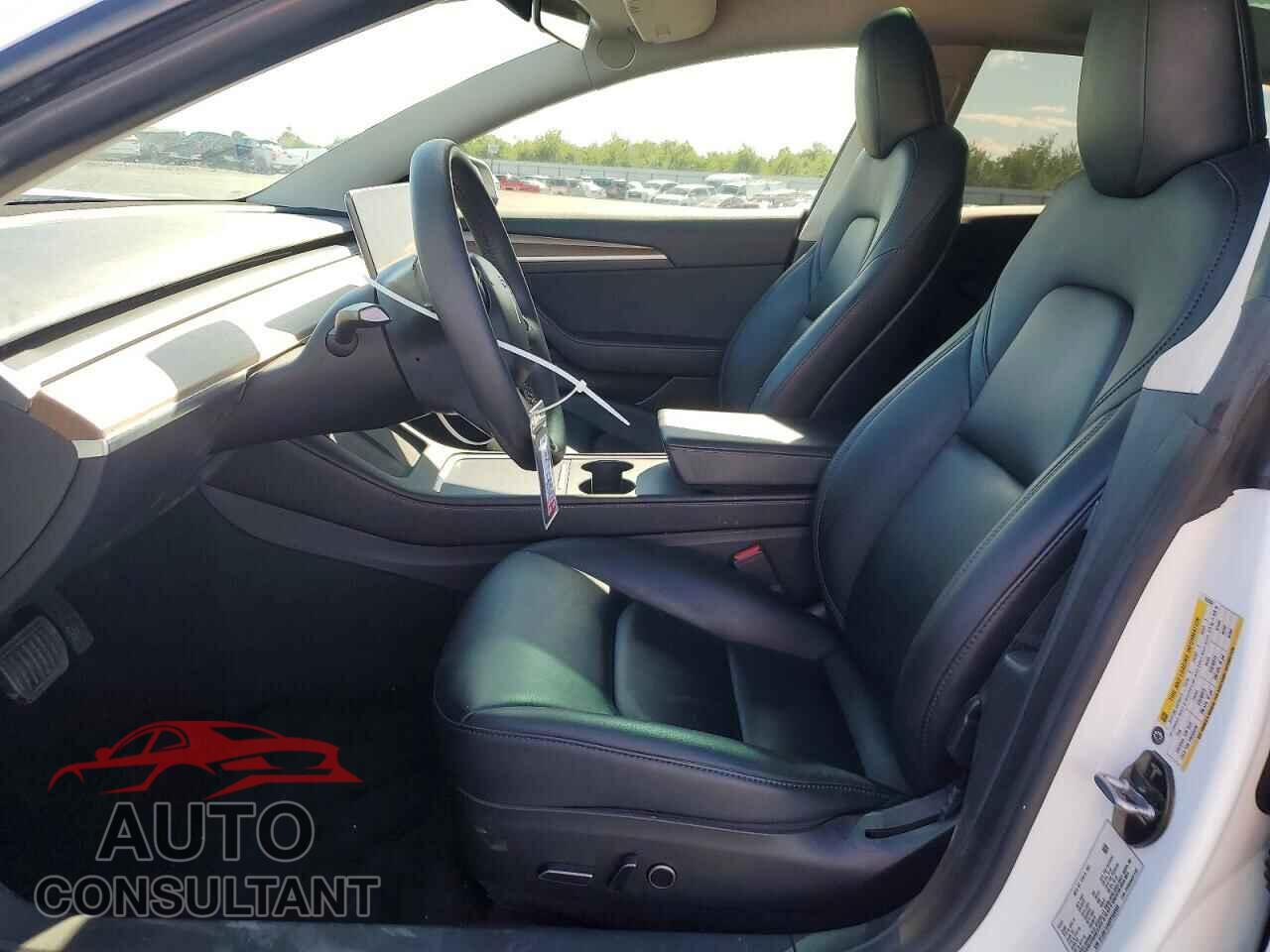 TESLA MODEL 3 2023 - 5YJ3E1EA6PF555584