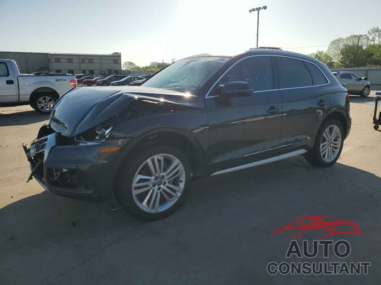 AUDI Q5 2018 - WA1BNAFY2J2057720