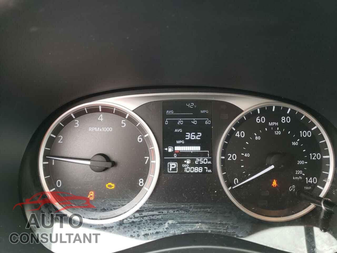 NISSAN KICKS 2019 - 3N1CP5CU3KL555375
