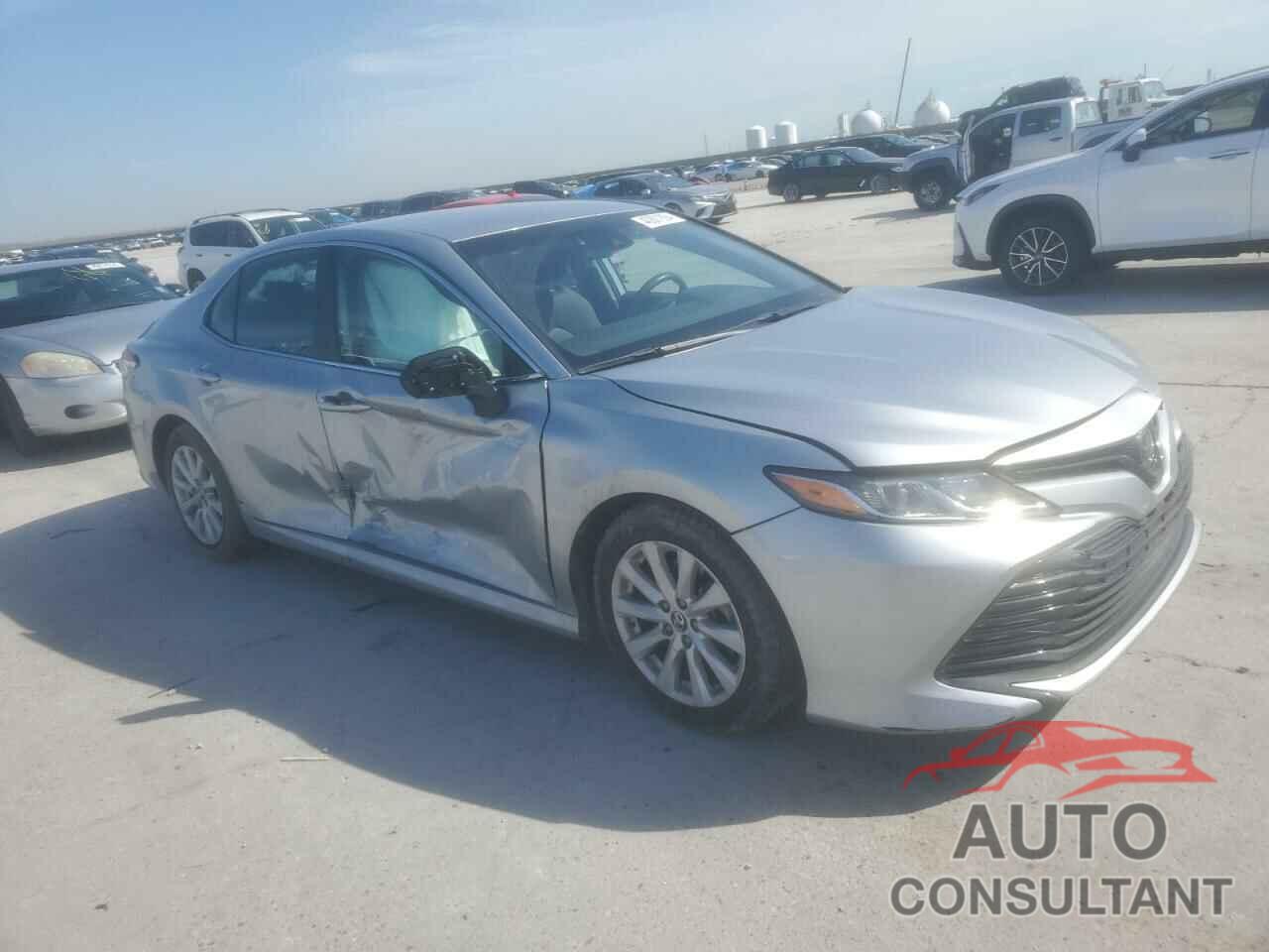 TOYOTA CAMRY 2019 - 4T1B11HK3KU199196