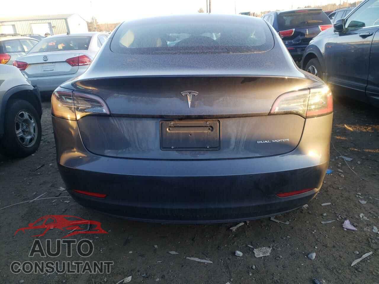 TESLA MODEL 3 2022 - 5YJ3E1EB2NF289731