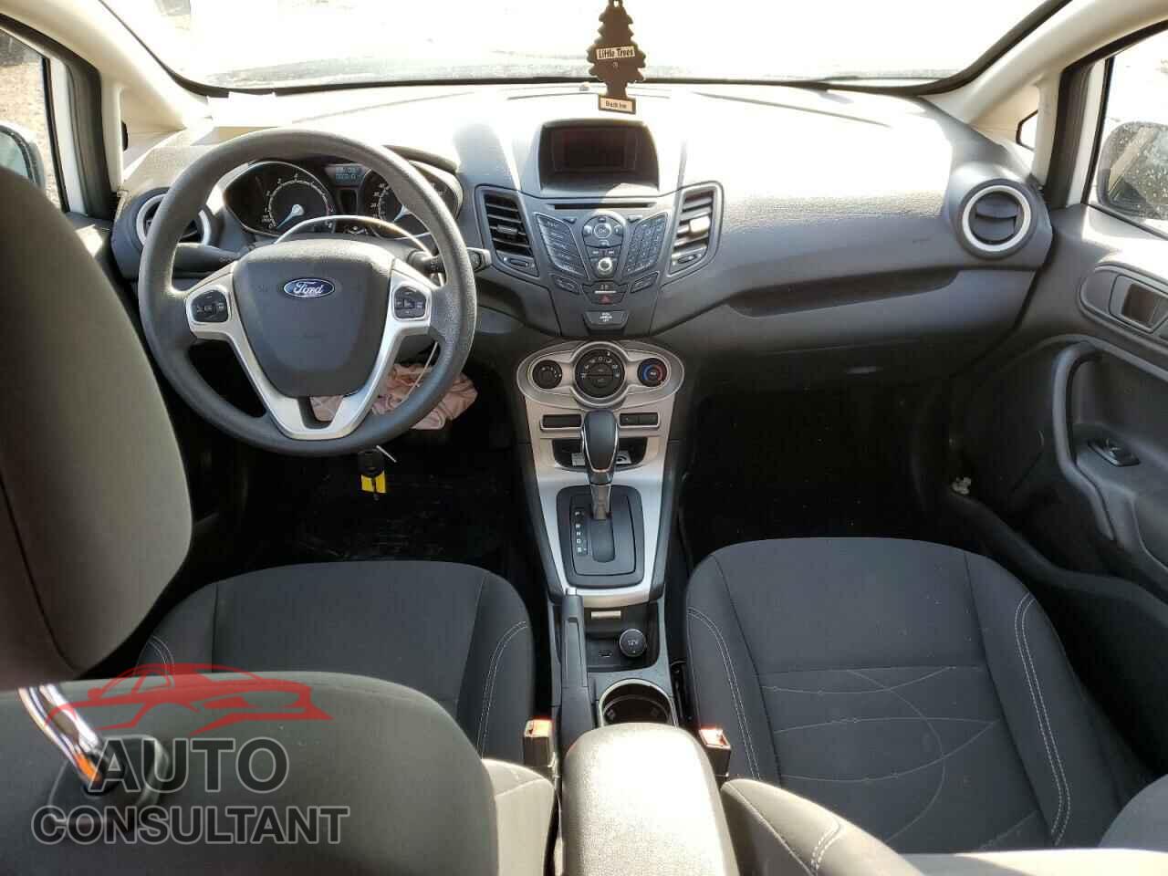 FORD FIESTA 2018 - 3FADP4EJ2JM101342