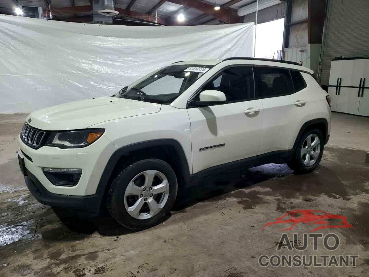 JEEP COMPASS 2018 - 3C4NJDBB4JT392462