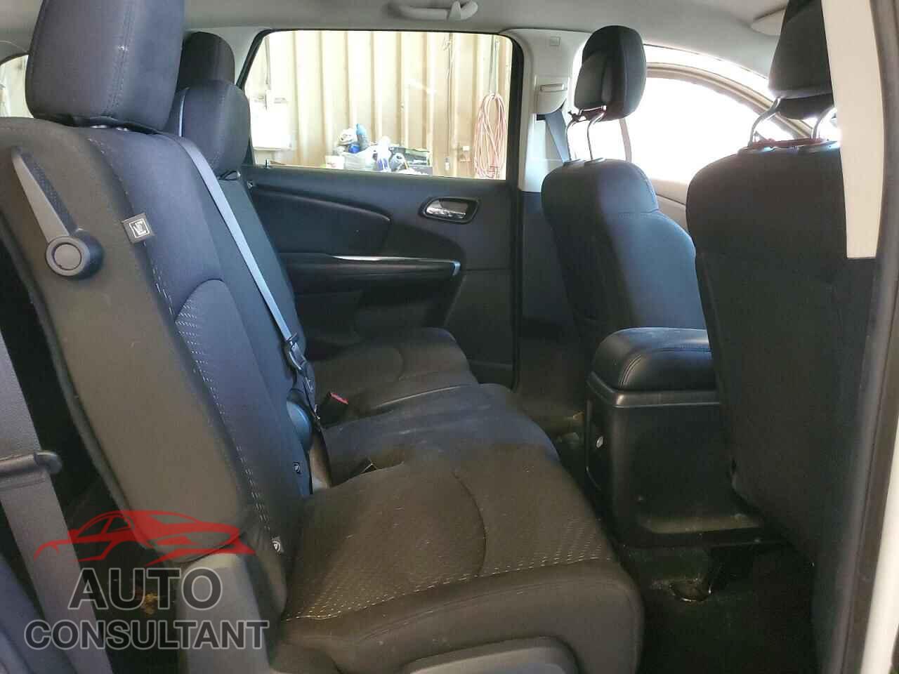 DODGE JOURNEY 2019 - 3C4PDCBB8KT860026